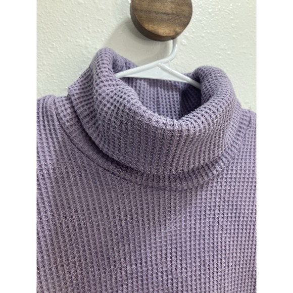 Columbia Women's Waffle Weave Turtleneck Pullover Lavender Color Sz Medium - Picture 3 of 7